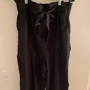 High waisted cropped pants with tie